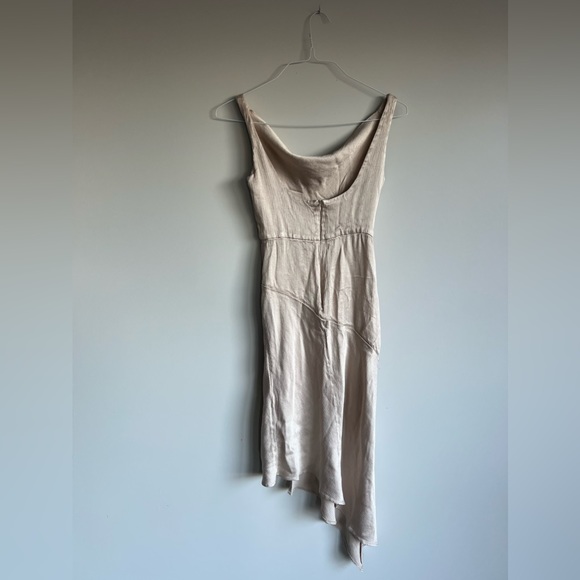 Bec + Bridge Gold Dress - Picture 4 of 6